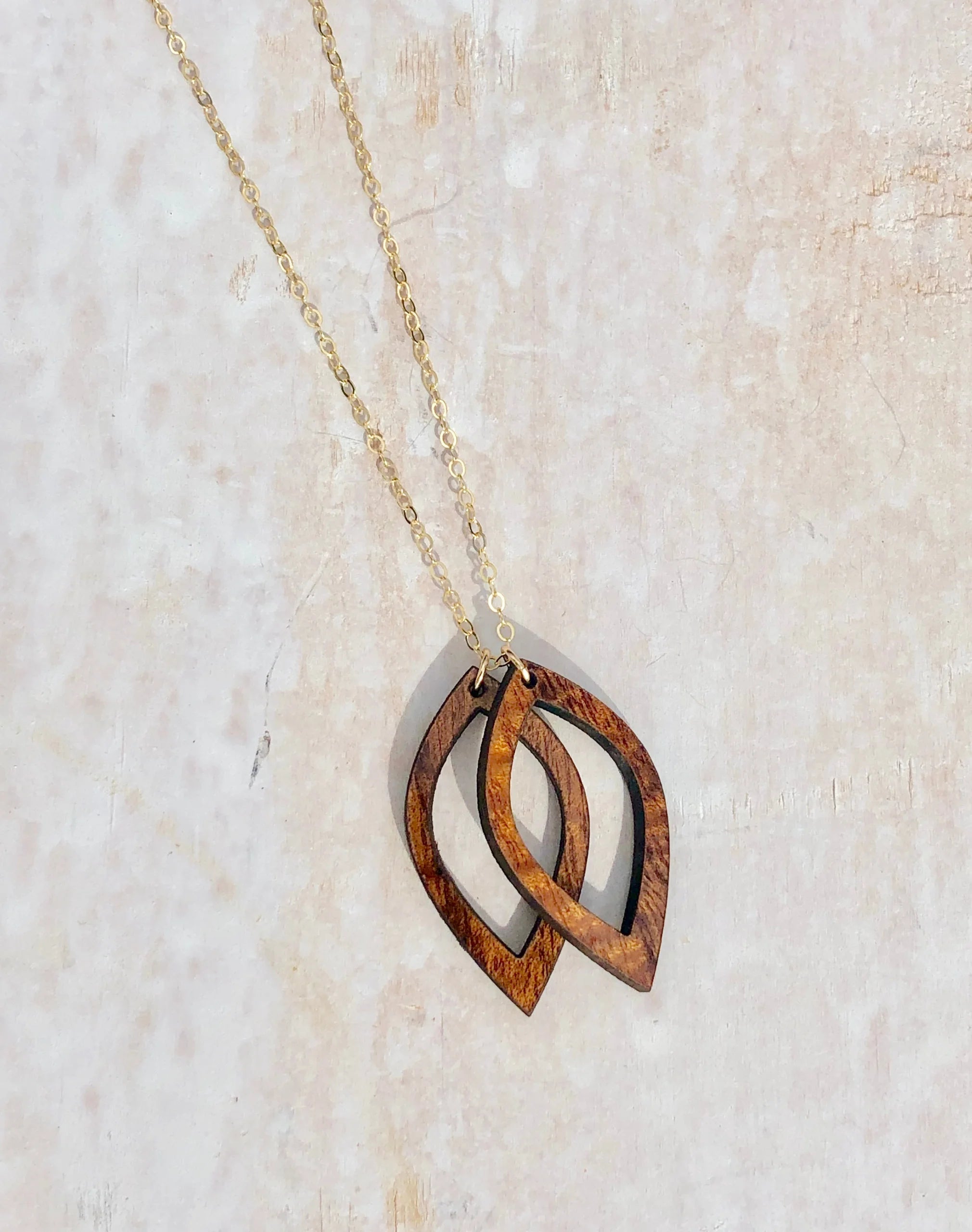 EWĒ Koa Wood Gold 24” Necklace – Soley Aloha Boutique and Gallery