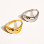 CLASSIC WAVY 18k Ring - Gold