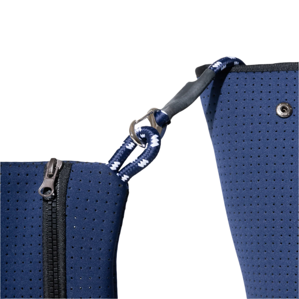 DEEP BLUE Everyday Tote Bag