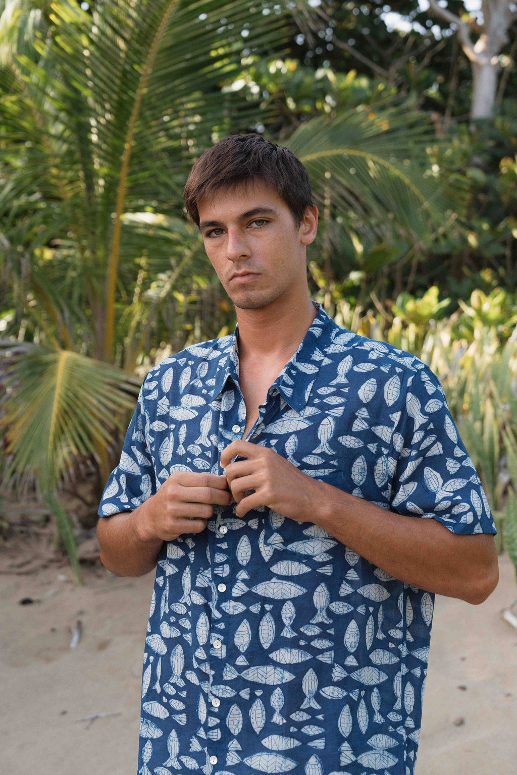 INDIGO CATCH Short Sleeve Button Down Aloha Shirt | Organic Cotton