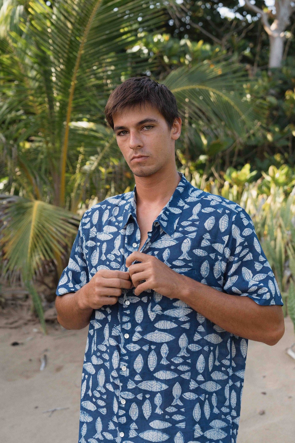 INDIGO CATCH Short Sleeve Button Down Aloha Shirt | Organic Cotton