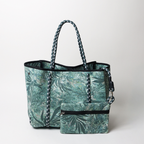 JUNGLE FEVER Teal Everyday Tote Bag