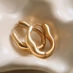 RIPPLES Oval Hoop Earrings - Silver