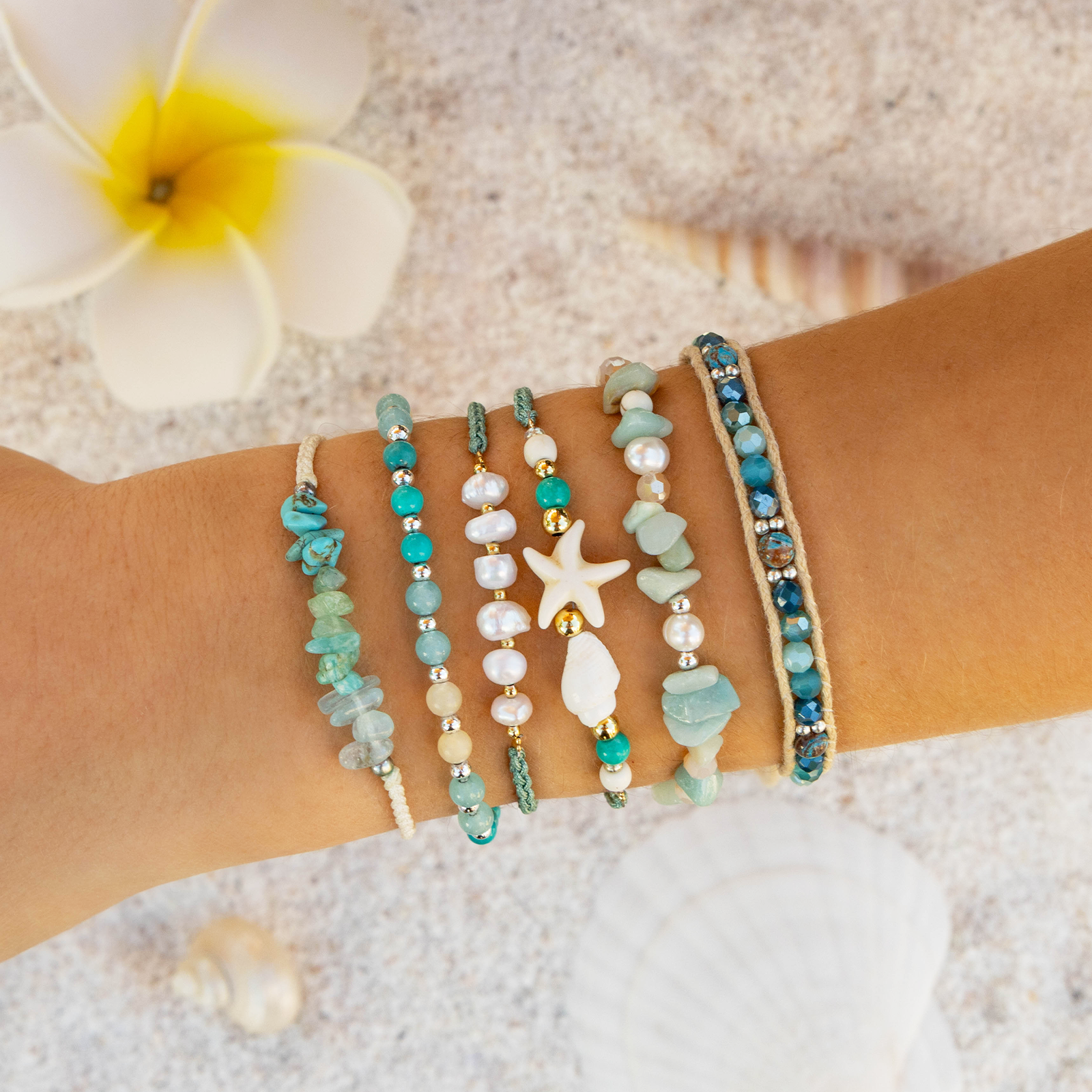 BEACHSIDE PEBBLE Sea Stone Bracelet