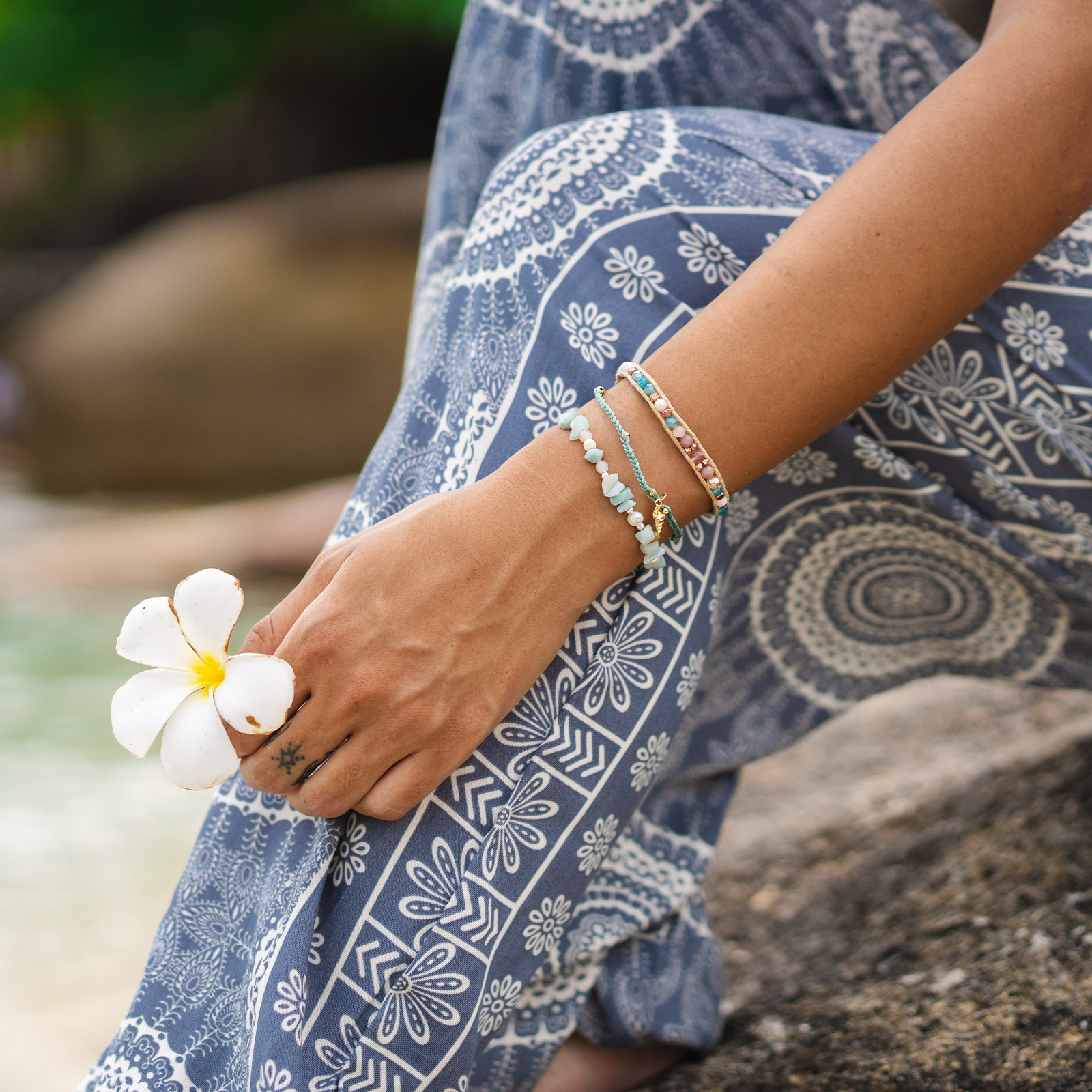 TEAL TIDE Sea Stone Bracelet