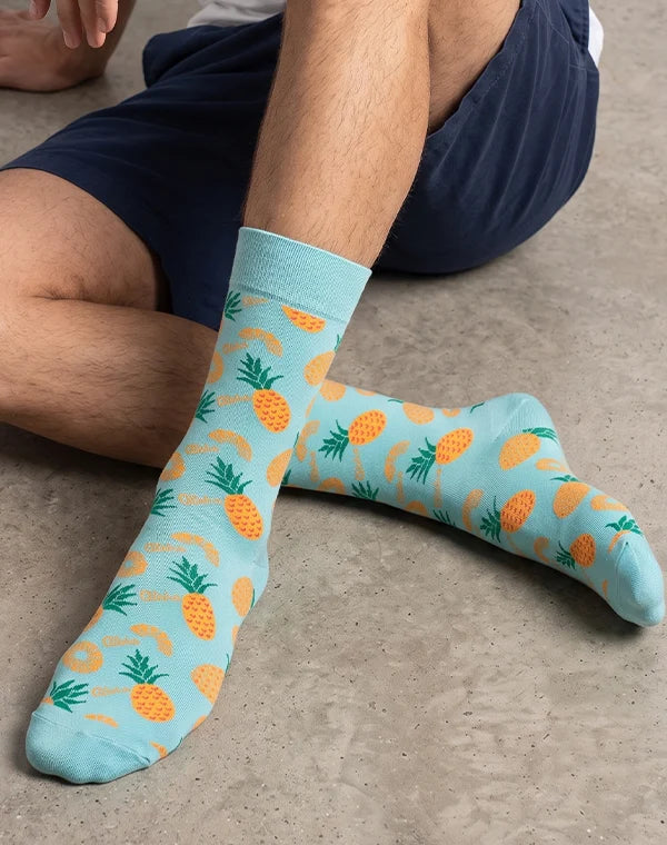 ALOHA PINEAPPLE Men's Crew Socks | Hawaii Island Collection