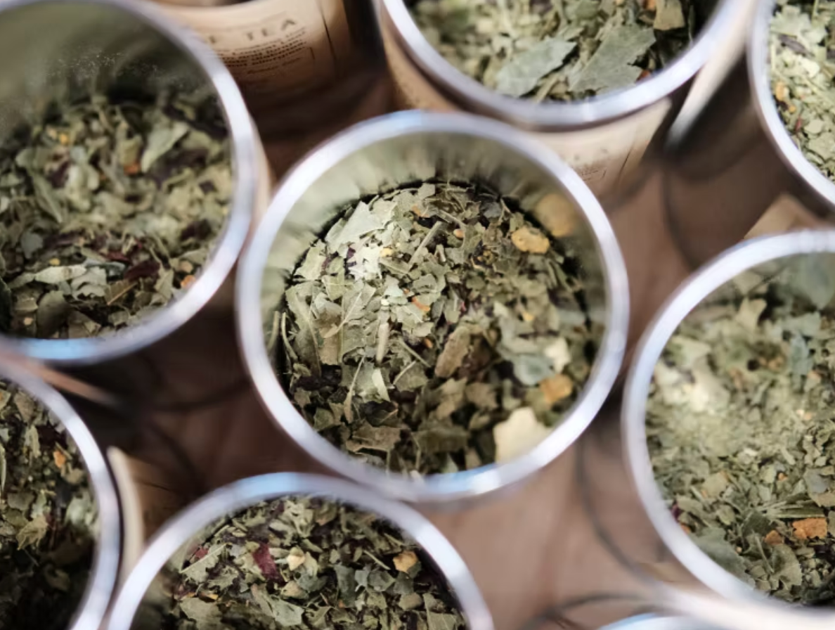 LOQUAT LOVE Loose Leaf Tea