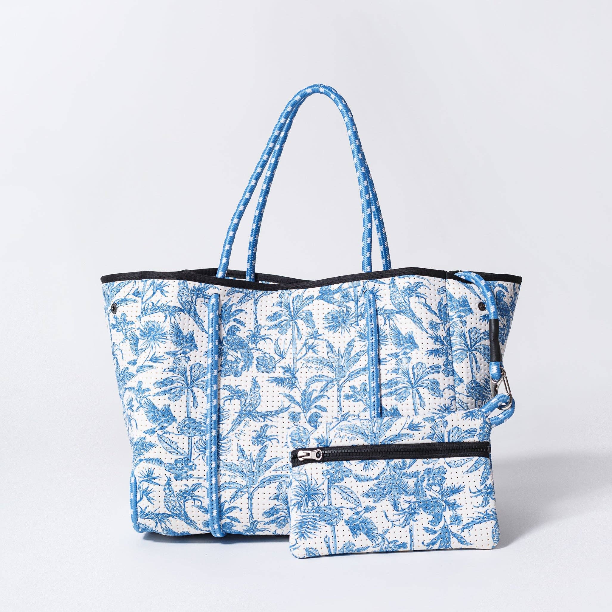 BLUE TOILE Everyday Tote Bag