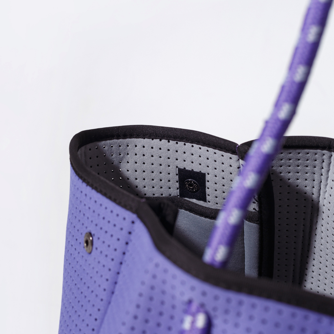PERI PURPLE Everyday Tote Bag