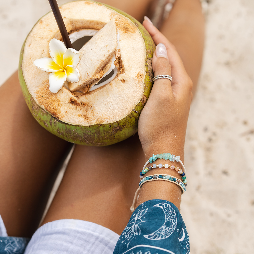 BEACHSIDE PEBBLE Sea Stone Bracelet