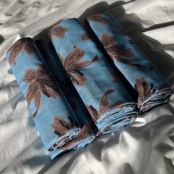 SKY LILIES La'ikū Hawai'i Pareo