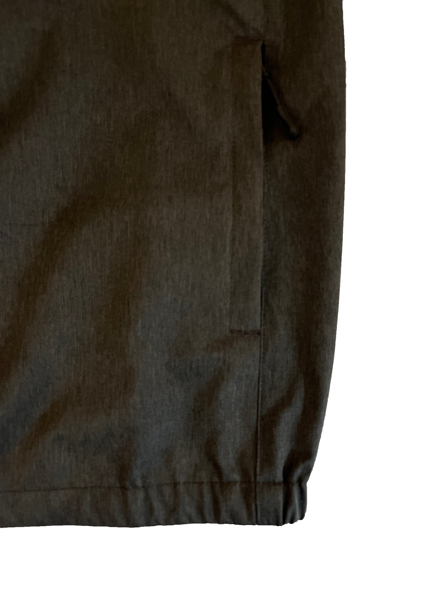 Closeup detail of in-seam hip pockets